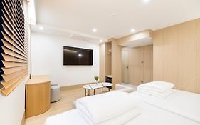 Busan H-Avenue Hotel Seomyeon Station